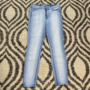 Good American 12/31 Good Waist Jeans Light Blue